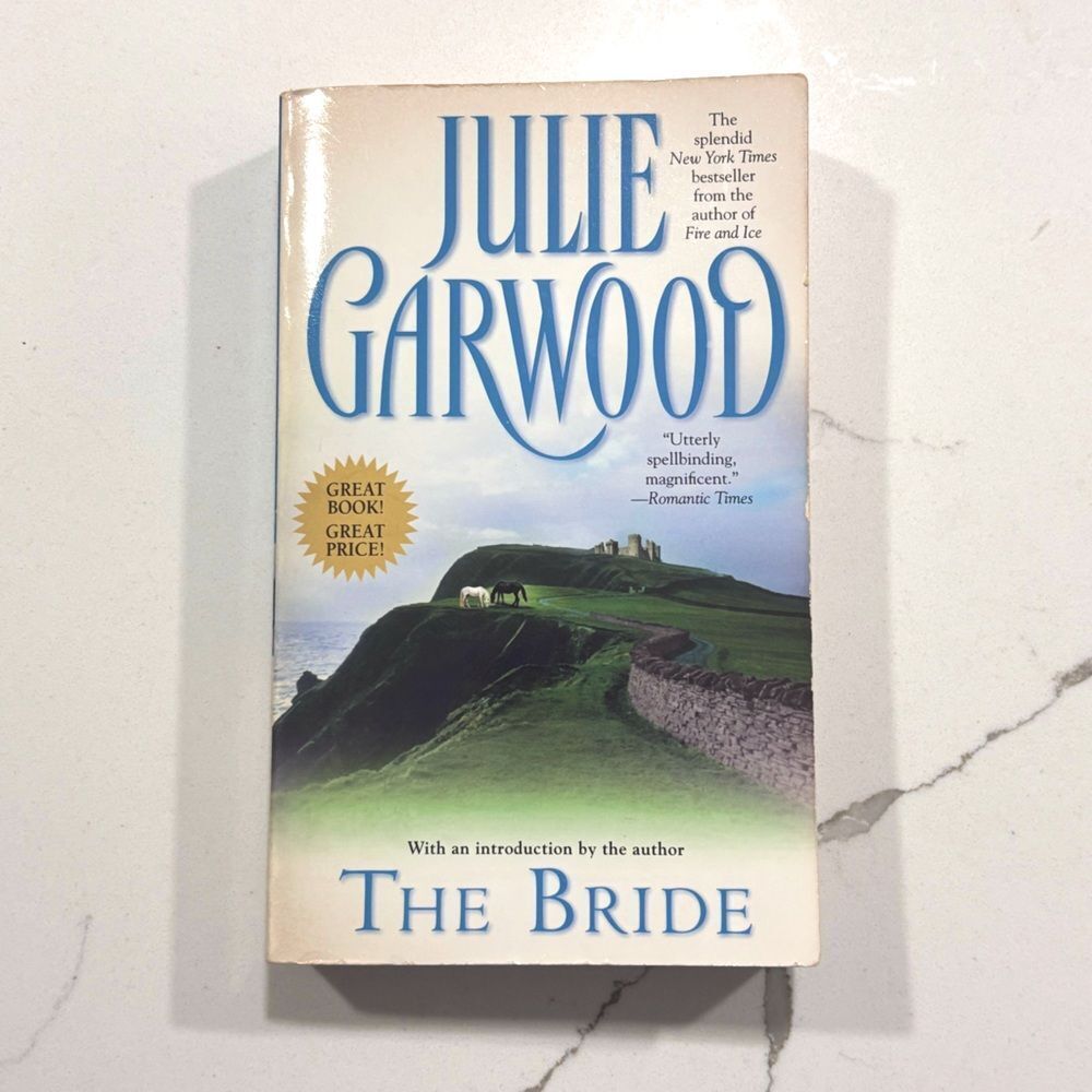 Julie Garwood 'The Bride' Romance Fiction New York Best Seller Paperback Book